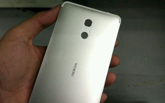 Giá bán 2 phiên bản Nokia D1C vừa hé lộ