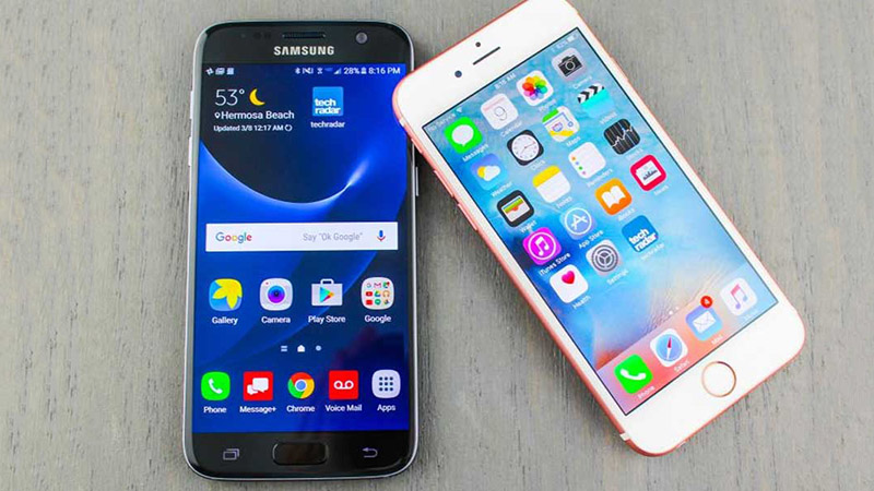 Galaxy S7 Edge và iPhone 7 là 2 flagship mới nhất của Samsung và Apple