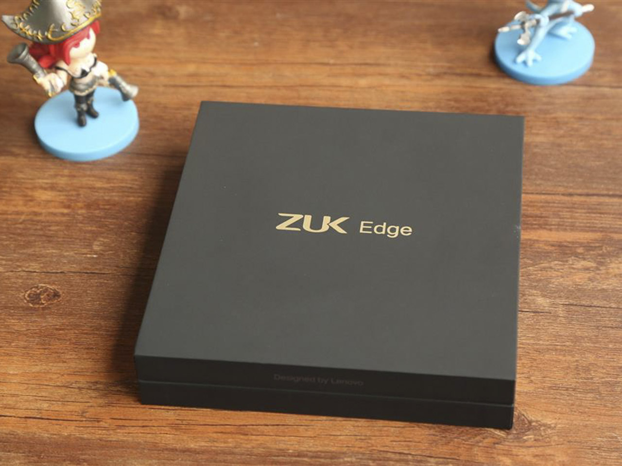 trên tay Lenovo ZUK Edge