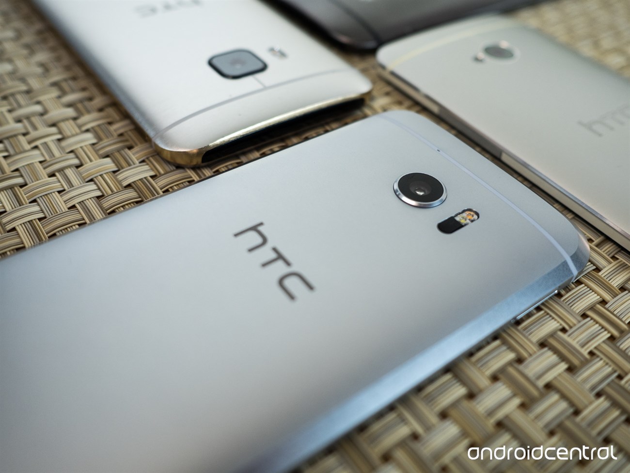 Câu chuyện thiết kế của HTC: đã đến lúc thay đổi! Câu chuyện thiết kế của HTC: đã đến lúc thay đổi!
