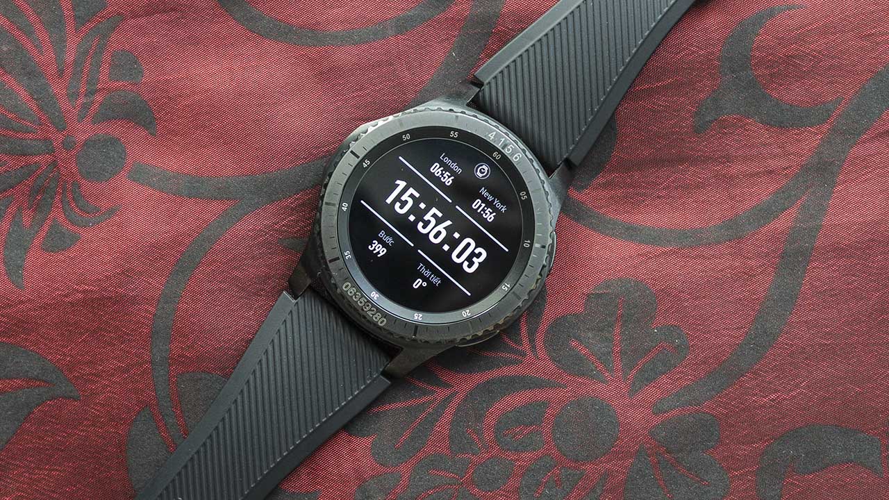 trên tay Gear S3