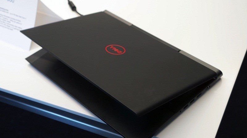 Dell Inspiron 7000