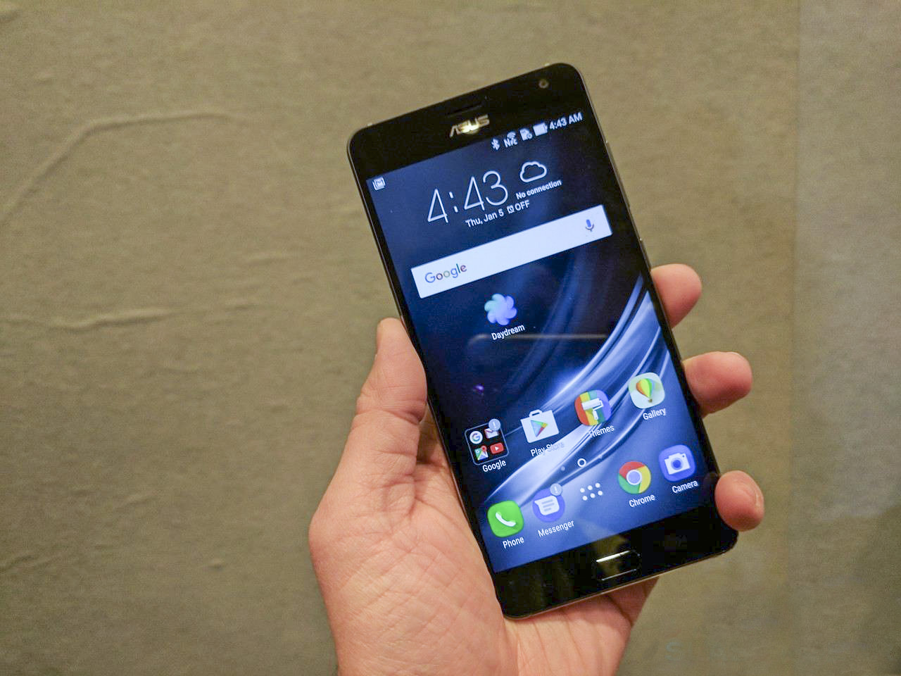 trên tay Zenfone AR trên tay Zenfone AR