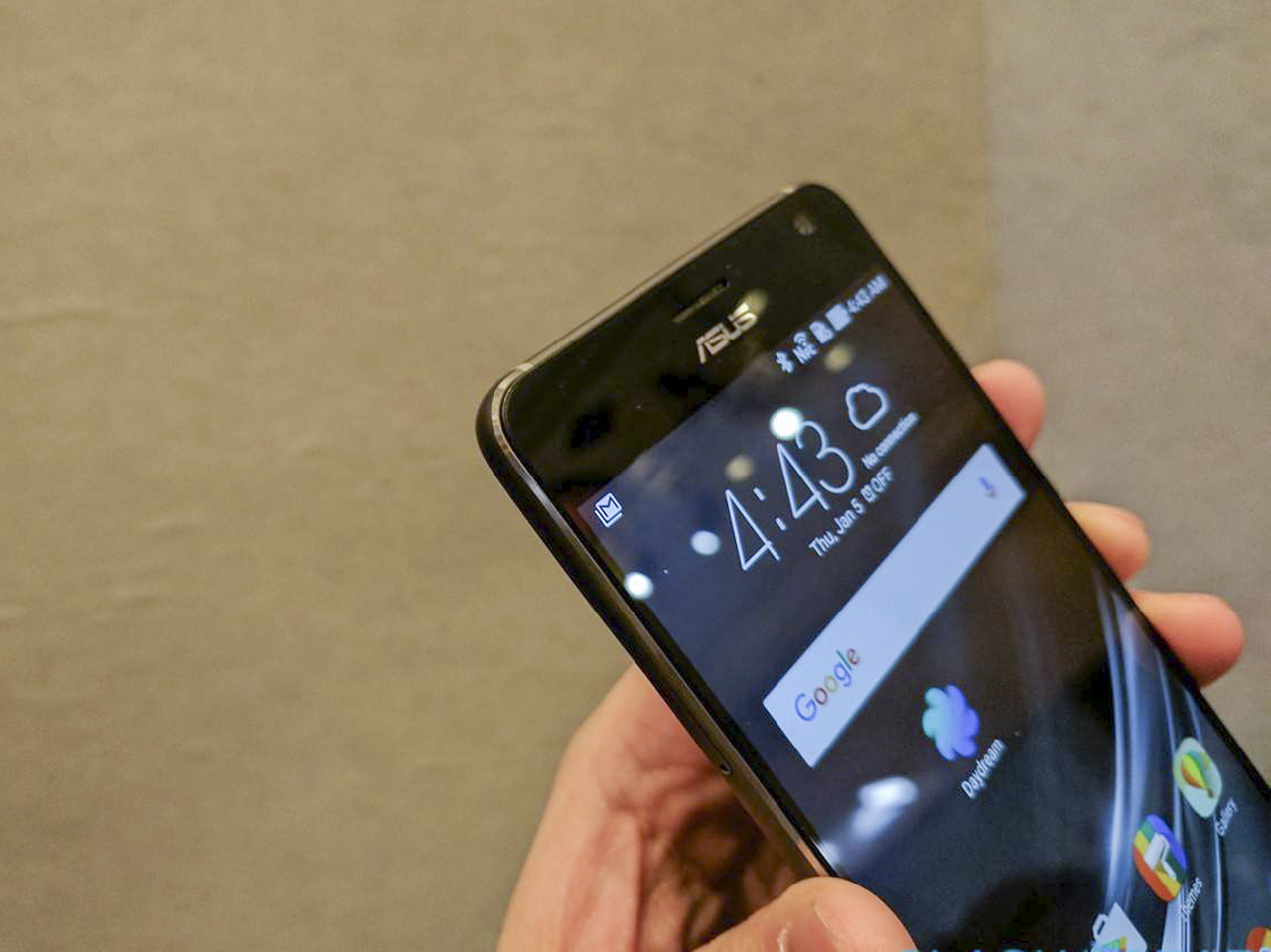 trên tay Zenfone AR trên tay Zenfone AR