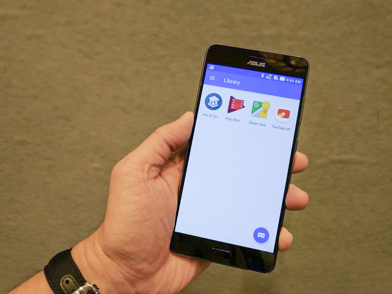trên tay Zenfone AR trên tay Zenfone AR