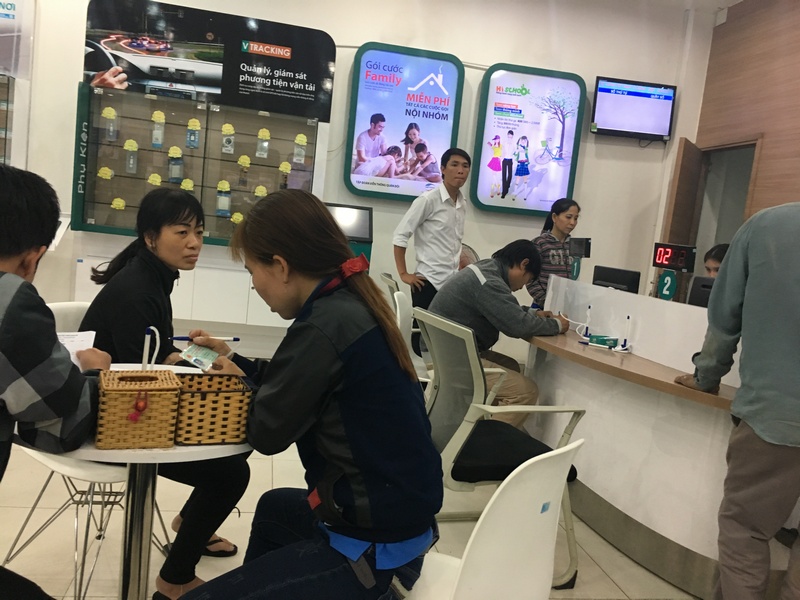 Viettel đổi hàng triệu SIM 4G mỗi ngày Viettel đổi hàng triệu SIM 4G mỗi ngày