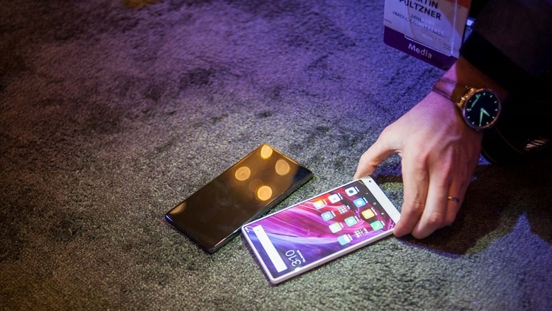 Xiaomi Mi MIX gốm trắng