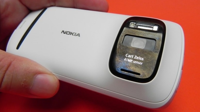 Nokia 808 PureView