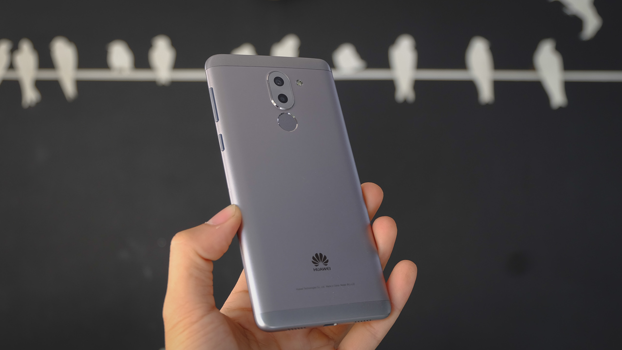 Không cần iPhone 7 Plus, đây là chiếc smartphone chụp xóa phông chơi Tết có giá rẻ nhất hiện nay