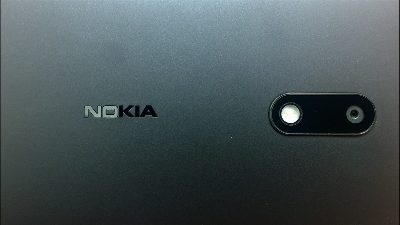 Logo NOKIA trên Nokia 6 