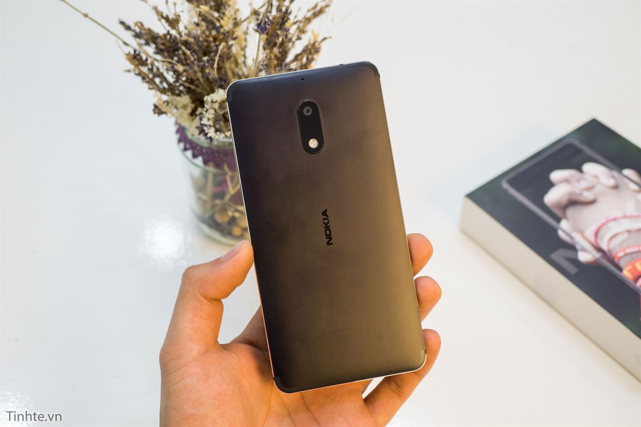 Trên tay Nokia 6 tại Việt Nam, liệu đã mất chất Nokia?