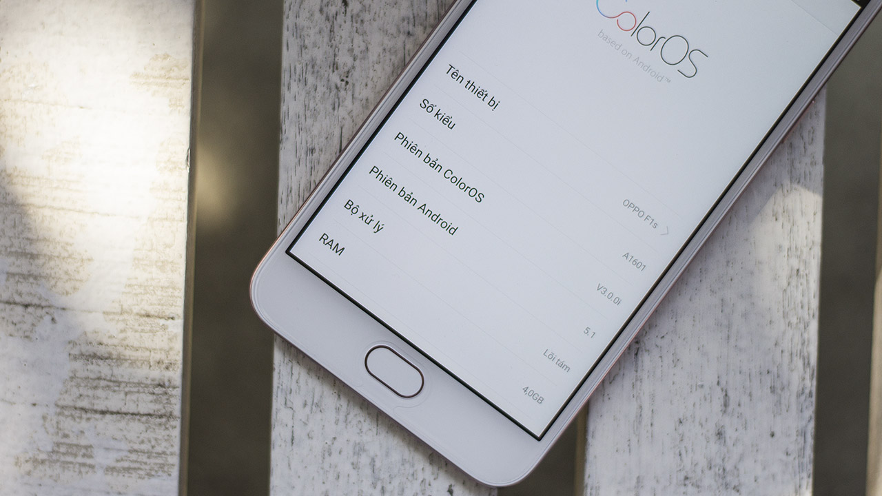 trên tay Oppo F1s 2017 trên tay Oppo F1s 2017