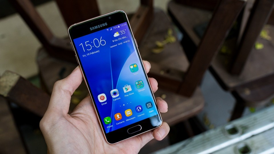 Galaxy A3 2016 với thiết kế cuốn hút, hỗ trợ 4G giảm giá mạnh mẽ Galaxy A3 2016 với thiết kế cuốn hút, hỗ trợ 4G giảm giá mạnh mẽ