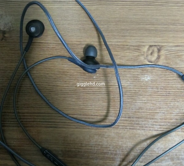 Đây chính là bộ tai nghe AKG mới dành cho Galaxy S8 Đây chính là bộ tai nghe AKG mới dành cho Galaxy S8