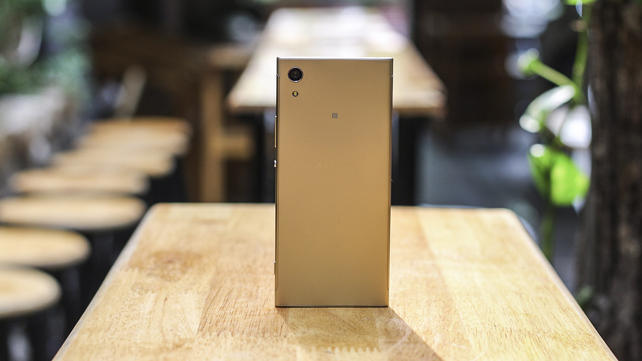 Trên tay Xperia XA1 Trên tay Xperia XA1
