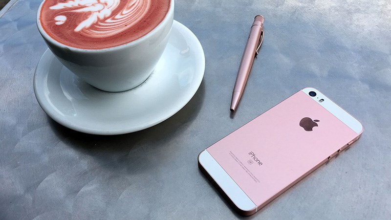 iPhone iPhone