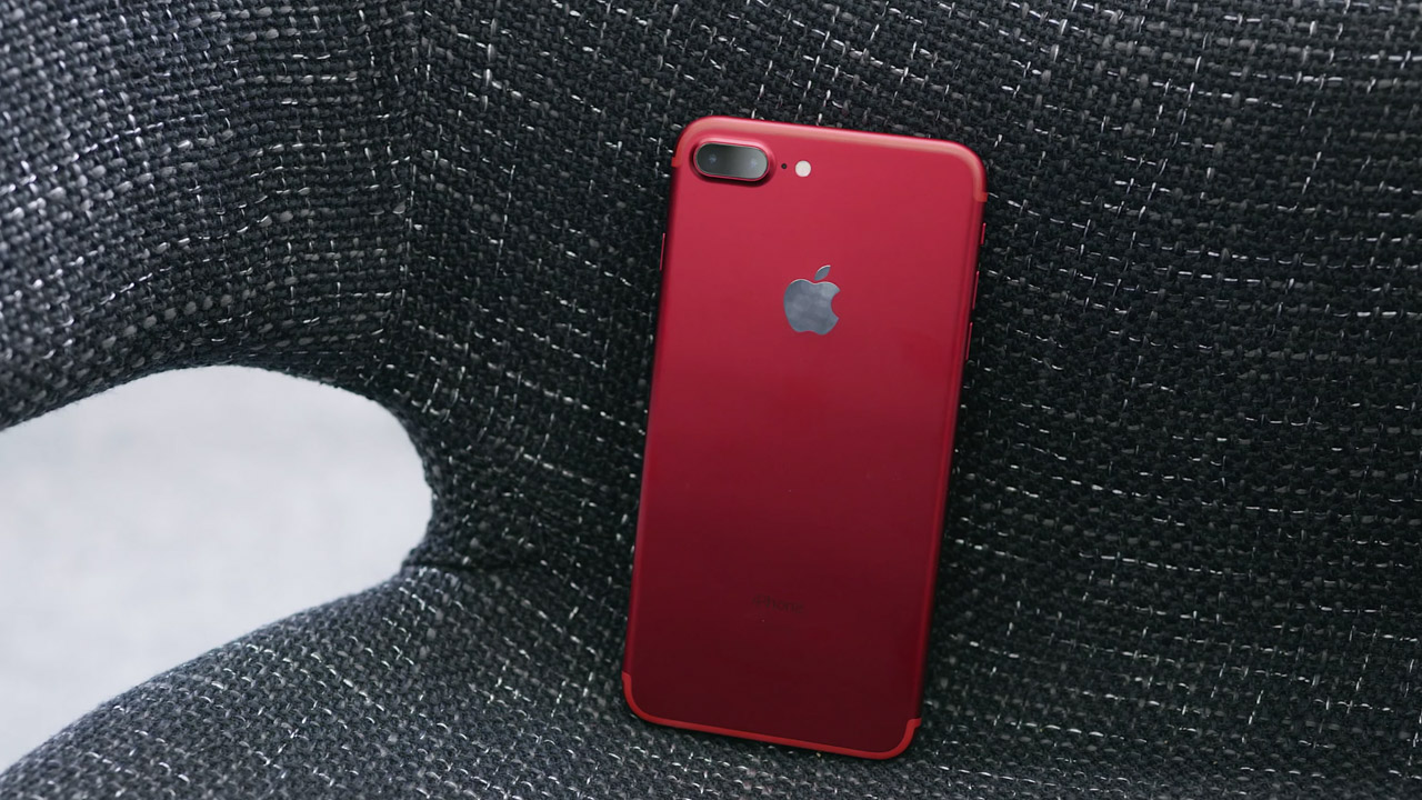 iphone7plusred12of19_1280x720