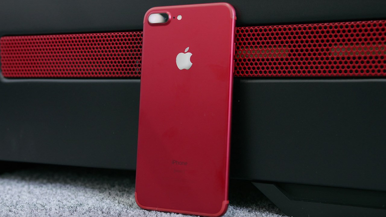 iphone7plusred15of19_1280x720