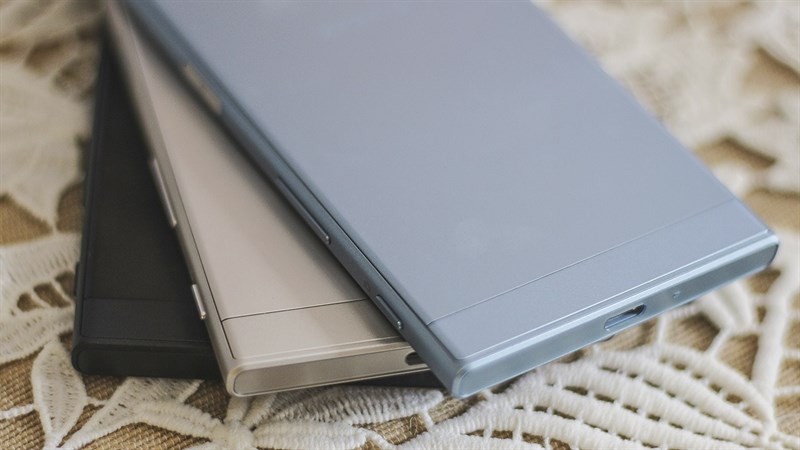 Đặt mua Xperia XZs nhận nhiều quà tặng giá trị lớn