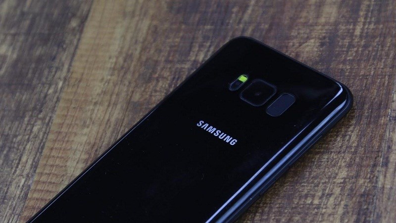 Ảnh rò rỉ gần đây được cho là Galaxy S8 Ảnh rò rỉ gần đây được cho là Galaxy S8