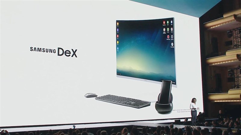 Samsung DeX: Thiết bị biến Galaxy S8 và S8+ thành máy tính chỉ trong 8s