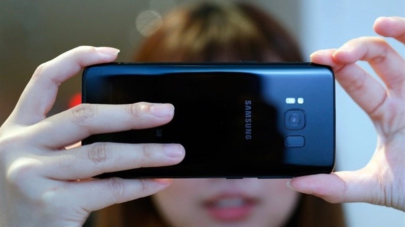 Những hình ảnh đầu tiên được chụp bằng camera 12MP của Galaxy S8 Những hình ảnh đầu tiên được chụp bằng camera 12MP của Galaxy S8