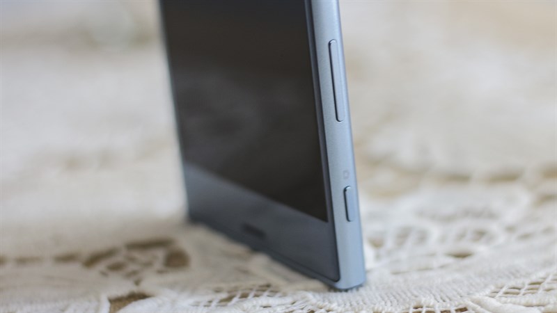 Đánh giá chi tiết Xperia XZs