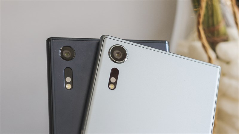 Đánh giá chi tiết Xperia XZs