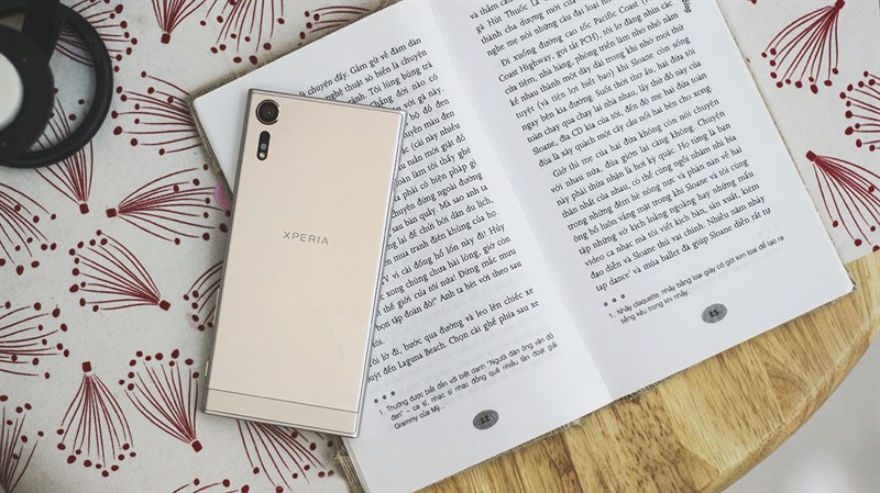 Đánh giá chi tiết Xperia XZs