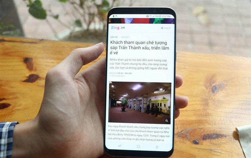 Bộ ảnh trên tay Galaxy S8 Plus đầu tiên tại Việt Nam Bộ ảnh trên tay Galaxy S8 Plus đầu tiên tại Việt Nam