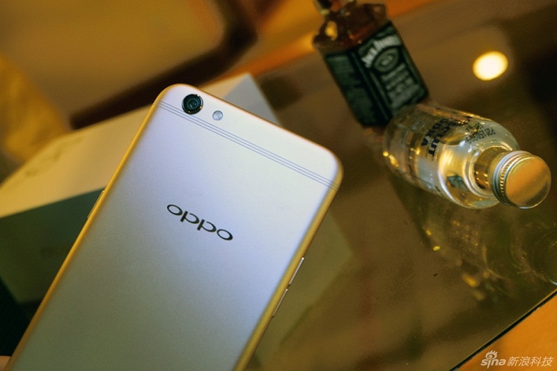OPPO R9S a OPPO R9S a