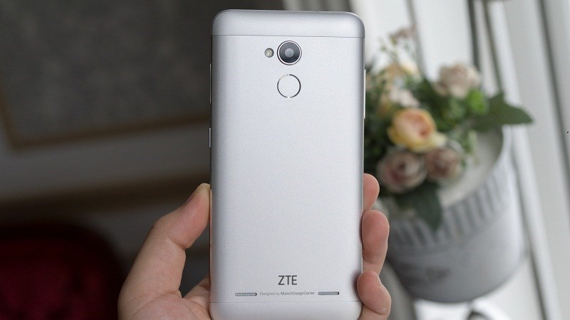 Đây là chiếc smartphone 2 triệu có bộ nhớ trong lớn nhất hiện nay Đây là chiếc smartphone 2 triệu có bộ nhớ trong lớn nhất hiện nay