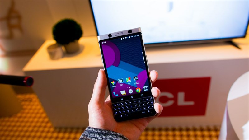 KEYone Vs Priv: Giá trị trong mỗi câu chuyện KEYone Vs Priv: Giá trị trong mỗi câu chuyện