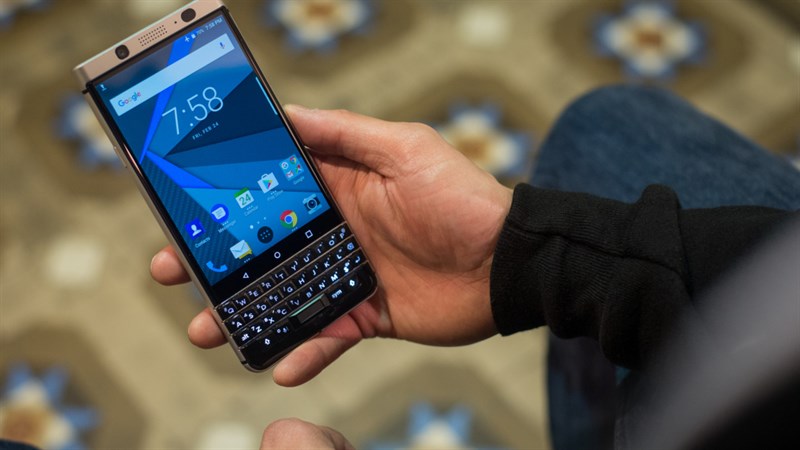 KEYone Vs Priv: Giá trị trong mỗi câu chuyện KEYone Vs Priv: Giá trị trong mỗi câu chuyện