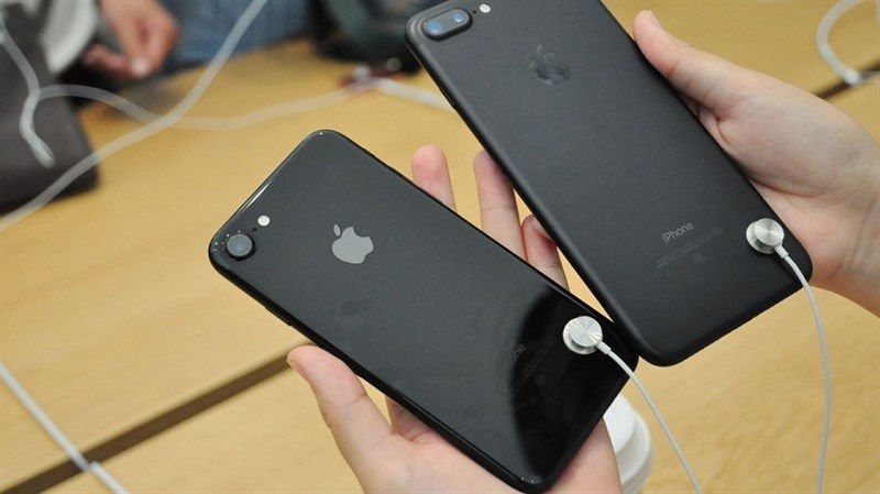 Giá bán iPhone 7 tại Việt Nam ở mức trung bình so với thế giới Giá bán iPhone 7 tại Việt Nam ở mức trung bình so với thế giới