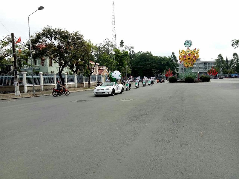 Màn tuần hành ấn tượng của OPPO Màn tuần hành ấn tượng của OPPO
