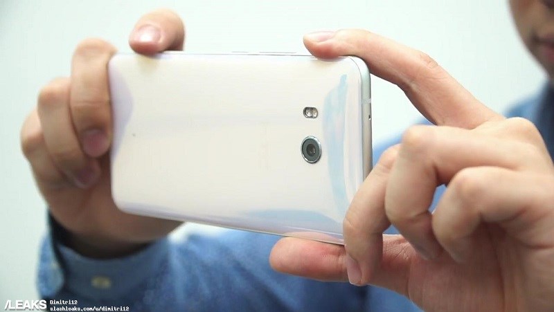 HTC U 11 HTC U 11