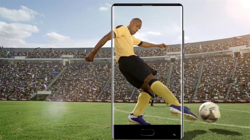 smartphone có viền mỏng hơn cả S8 smartphone có viền mỏng hơn cả S8