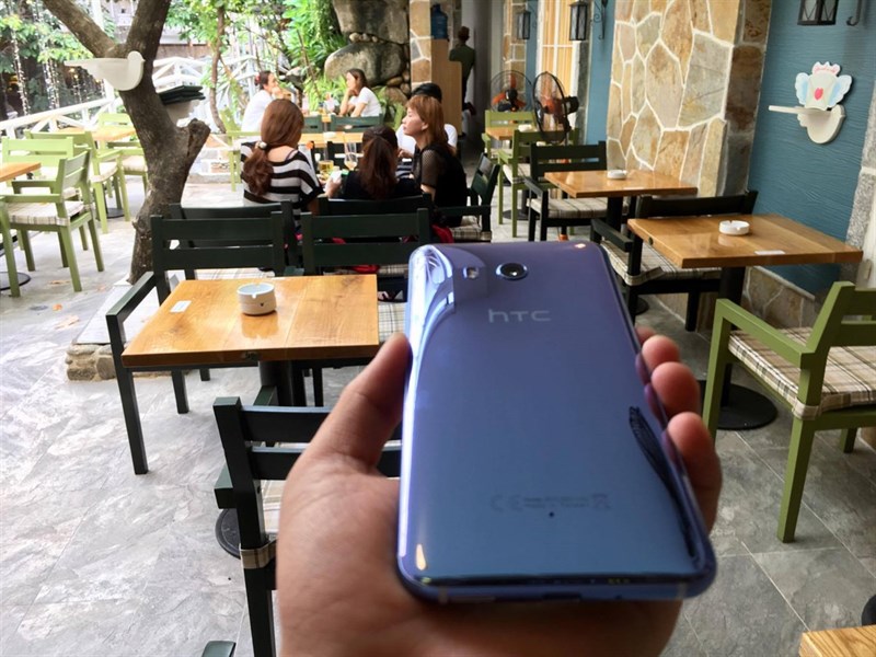 Hình ảnh HTC U11 chính hãng tại Team Tin tức Thế giới di động Hình ảnh HTC U11 chính hãng tại Team Tin tức Thế giới di động