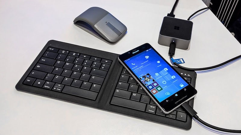 Lumia 950 có thể sử dụng Dex Dock của Samsung S8 chạy Windows 10 Mobile Continuum