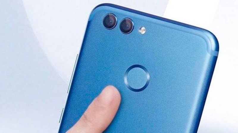 Huawei Nova 2 / Nova 2 Plus lộ ảnh quảng cáo với thiết kế cao cấp