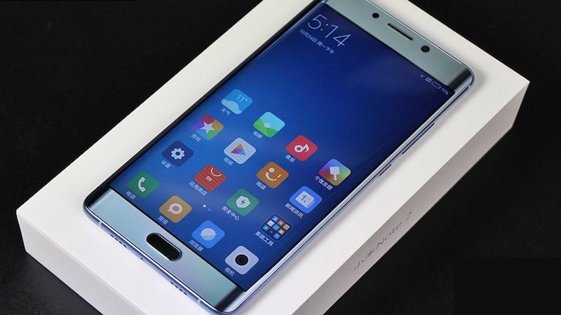 Xiaomi Mi Note 3: Snapdragon 835, RAM 6 GB, viên pin 4.000 mAh Mi Note 3 màn hình cong, Snapdragon 835, RAM 6GB, camera kép lộ thiết kế cực đẹp!