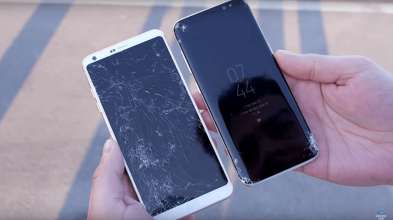Galaxy S8 và LG G6 thử nghiệm thả rơi: Smartphone nào bền bỉ hơn? Galaxy S8 và LG G6 thử nghiệm thả rơi: Smartphone nào bền bỉ hơn?