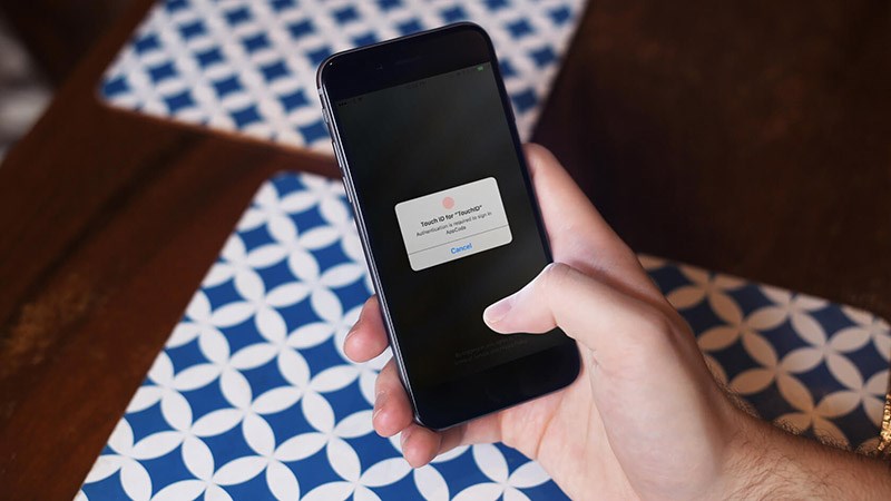 Bạn có biết: iPhone & Touch ID sẽ dừng hoạt động nếu chủ đã nhân chết? Bạn có biết: iPhone & Touch ID sẽ dừng hoạt động nếu chủ đã nhân chết?