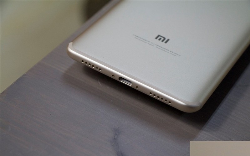 Đánh giá Xiaomi Mi Max 2 Đánh giá Xiaomi Mi Max 2