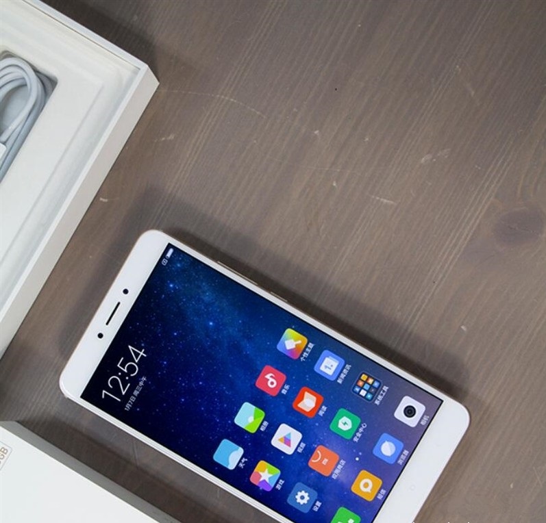 Đánh giá Xiaomi Mi Max 2 Đánh giá Xiaomi Mi Max 2