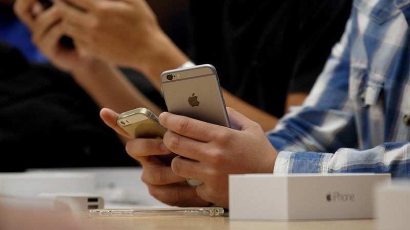 Hiện có rất đông người dùng Mỹ chưa muốn nâng cấp lên iPhone 8 Hiện có rất đông người dùng Mỹ chưa muốn nâng cấp lên iPhone 8