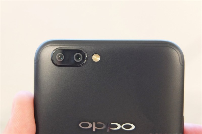 Oppo R11