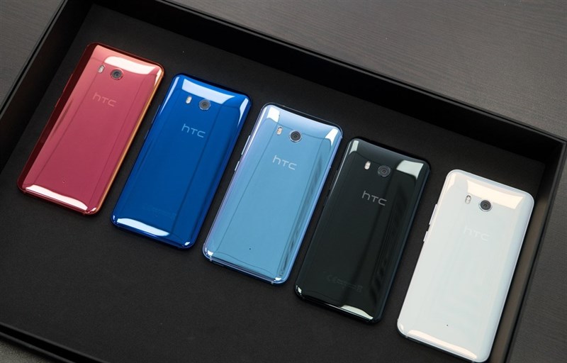 So sánh HTC U11 HTC 10
