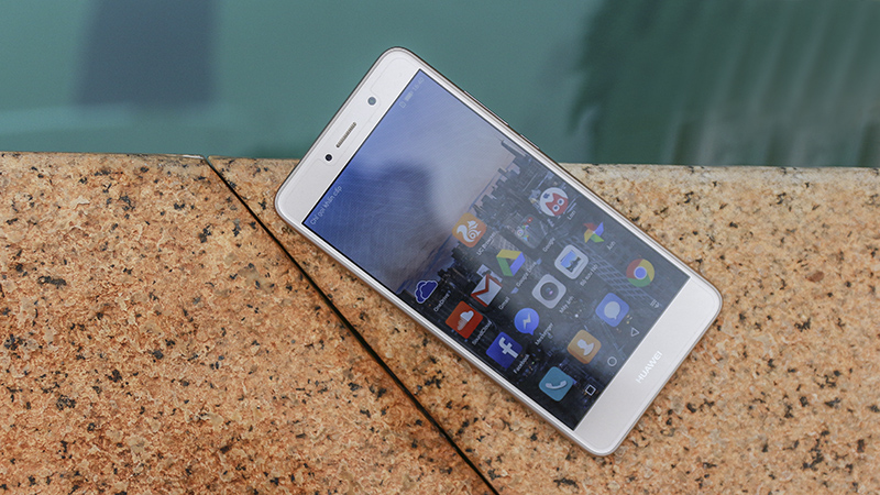 Trên tay Huawei Y7 Prime Trên tay Huawei Y7 Prime